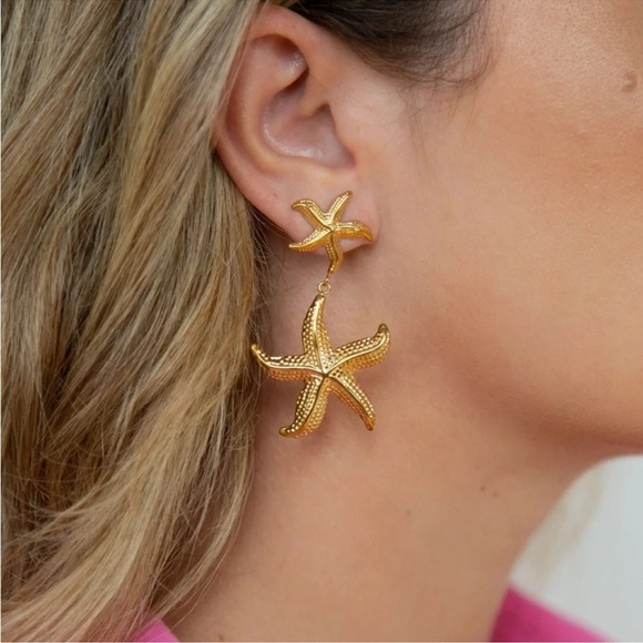 Anthropologie Starfish 18K Gold Stainless Steel Waterproof  Earrings - Picture 1 of 15